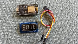 ESP 32, 4 M-M dupont cables, HW-069 Digital display